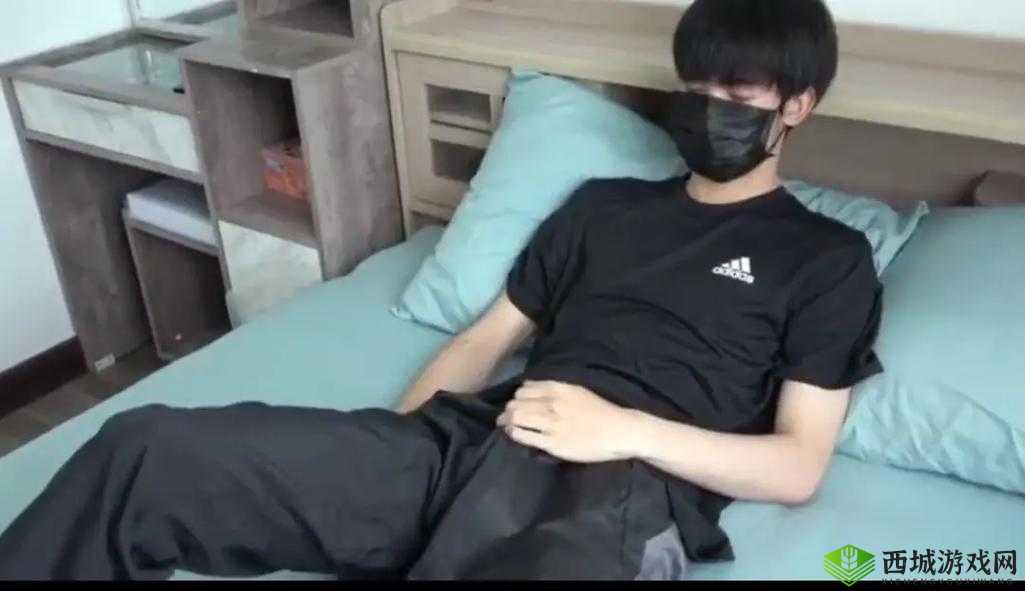 彩虹男孩小蓝 GARY：勇敢追逐梦想的阳光少年